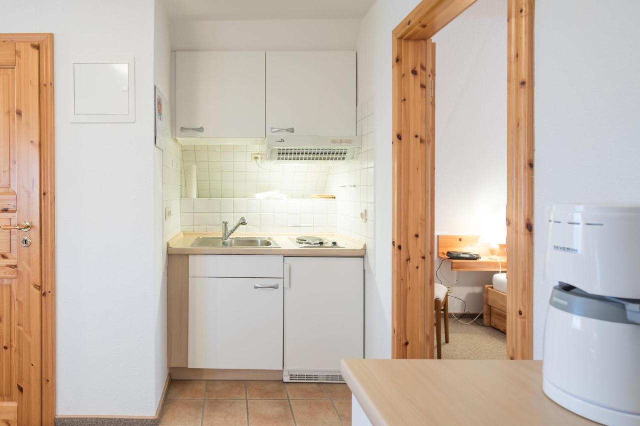 Direkt Am Deich - Ferienwohnung Amrum Im Gaestehaus Am Badedeich Dagebuell Ngoại thất bức ảnh